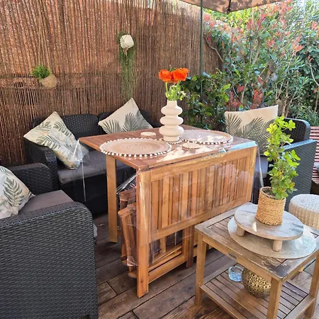 Cocooning - Terrasse - Jardin - Piscine Apartment Menton